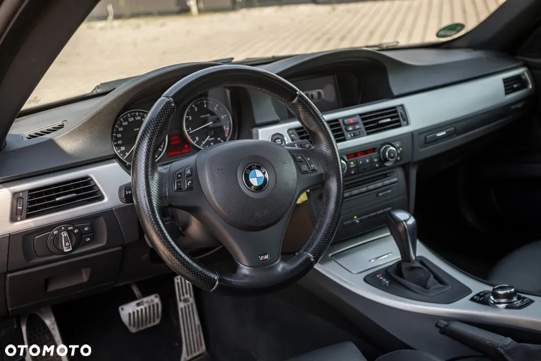 BMW Seria 3 320i Coupe M Sport Edition - 22