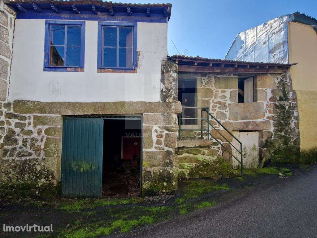 CASA RÚSTICA PARA RECUPERAR - Grande imagem: 4/9