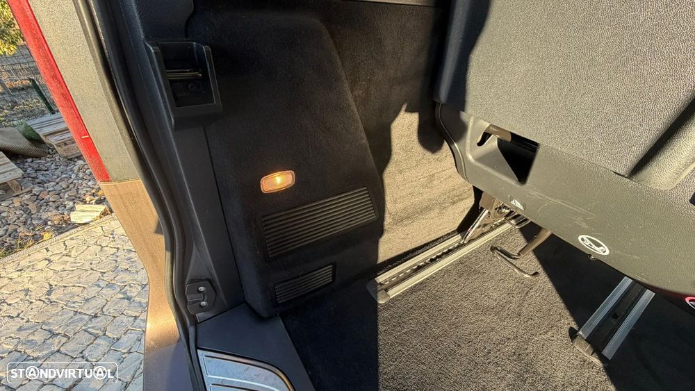 Mercedes-Benz V 220 d Longo Avantgarde Aut. - 37
