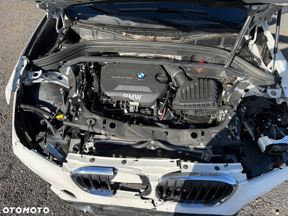 BMW X1 xDrive18d Sport Line sport - 16