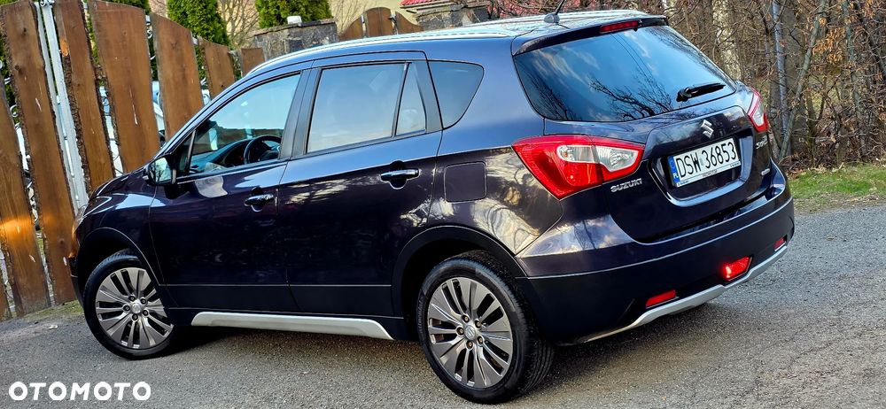 Suzuki SX4 S-Cross 1.6 Premium 4WD - 2