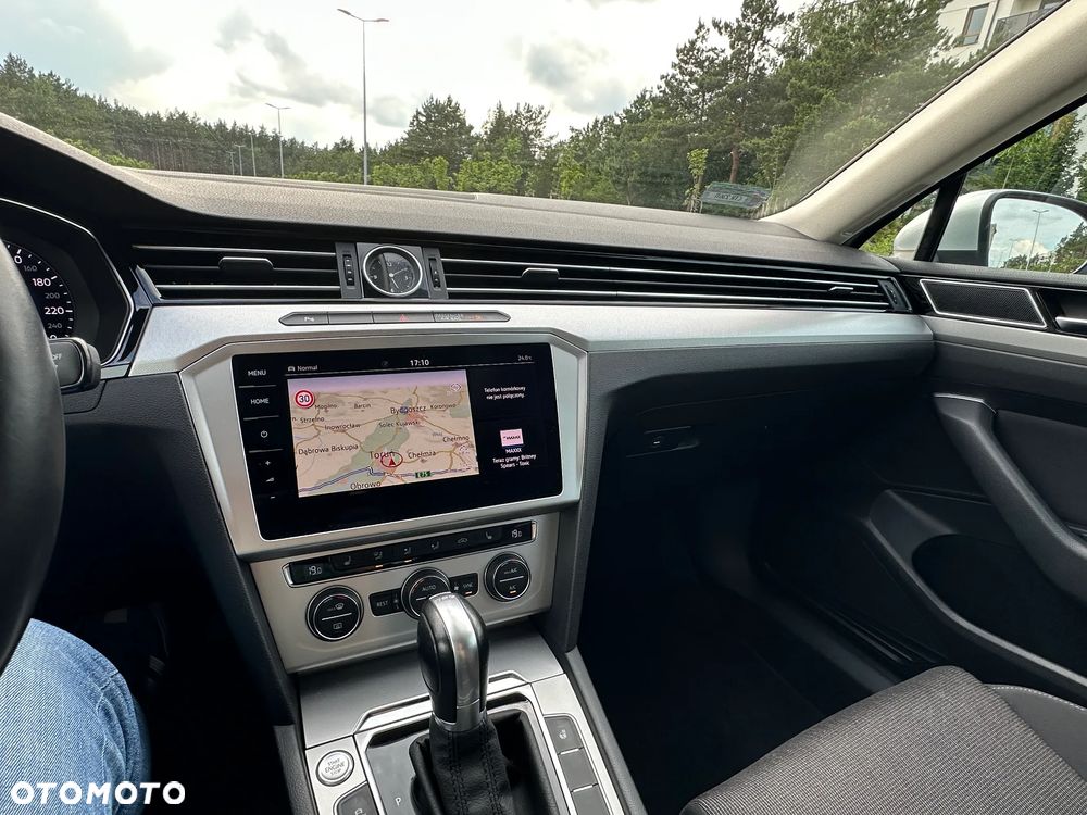 Volkswagen Passat 1.8 TSI BMT Comfortline DSG - 17