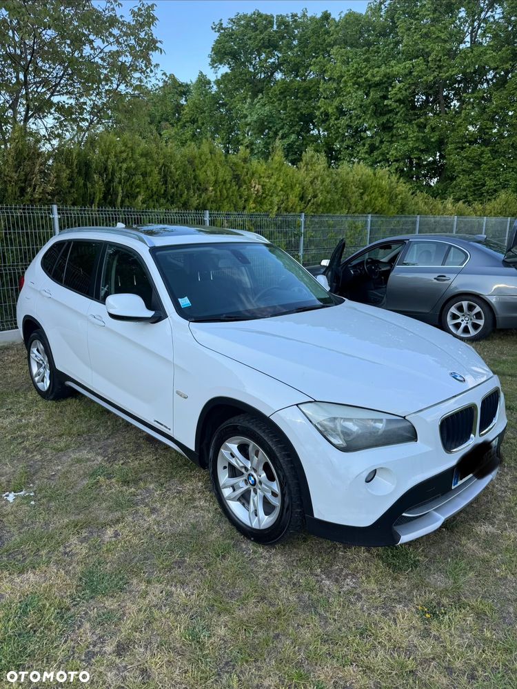 BMW X1 xDrive18d - 15