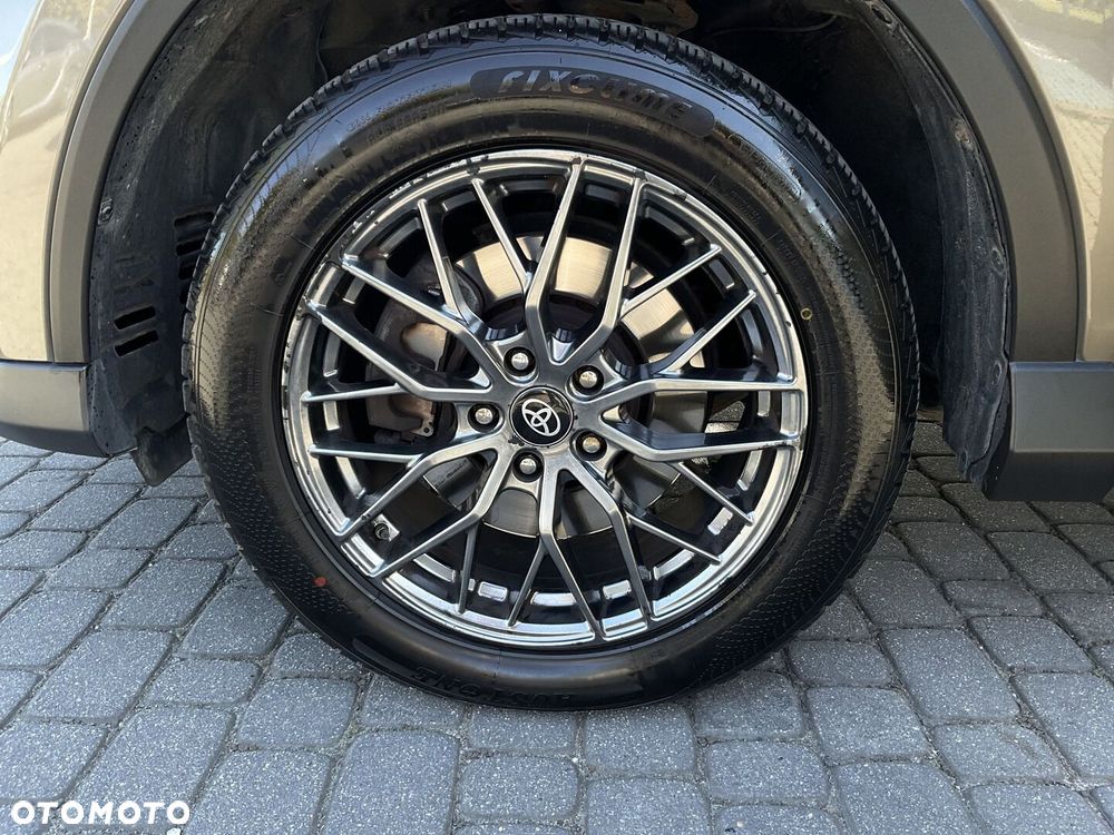 Toyota RAV4 Hybrid Prestige 4x4 - 32