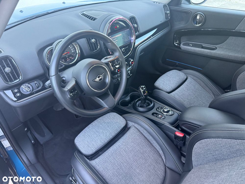 MINI Countryman Cooper Classic Trim - 10