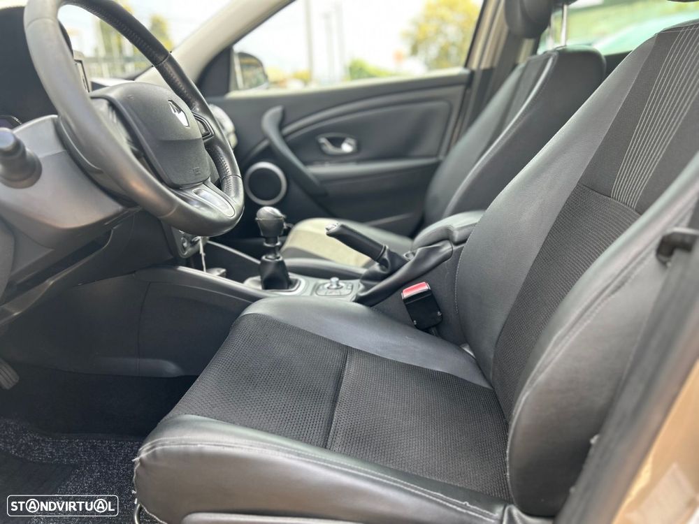 Renault Mégane 1.5 dCi Dynamique - 21