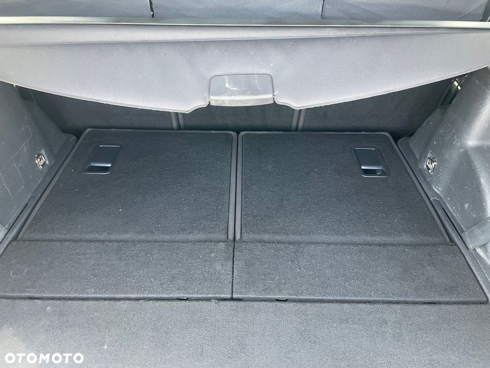Toyota Corolla Verso - 13