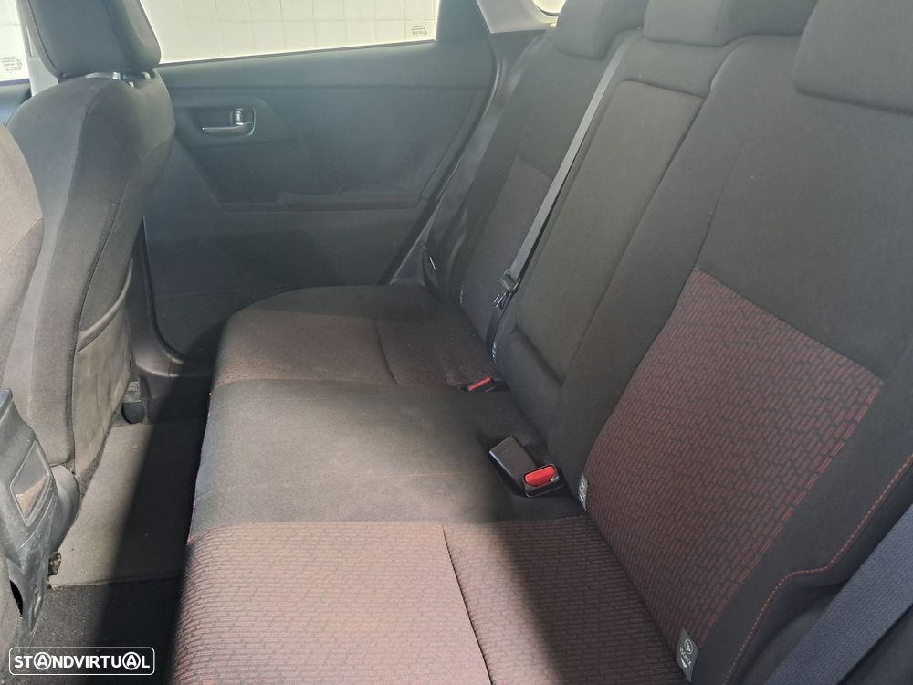 Toyota Auris Touring Sports 1.4 D-4D Comfort+Pack Sport - 10