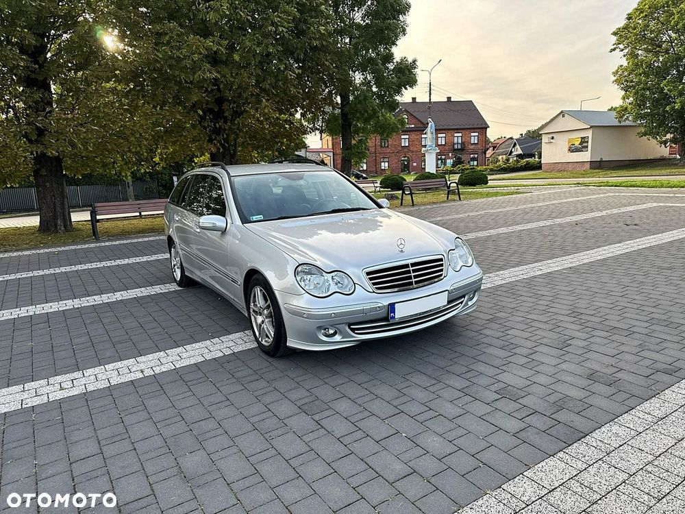 Mercedes-Benz Klasa C - 12