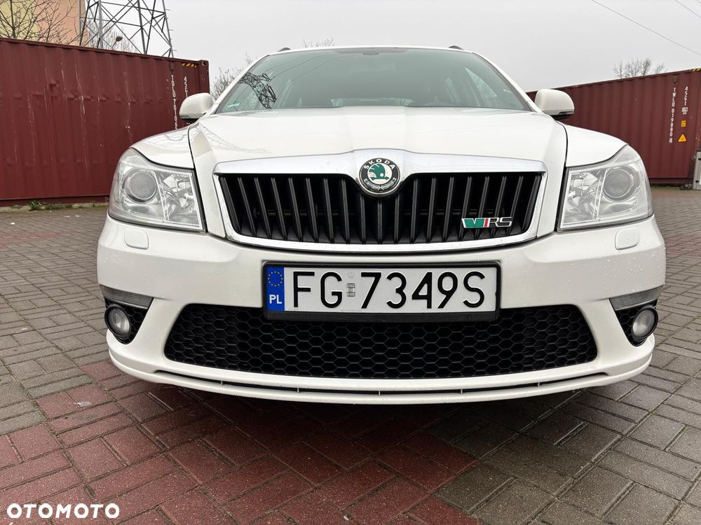 Skoda Octavia 2.0 TDI DPF DSG RS - 4