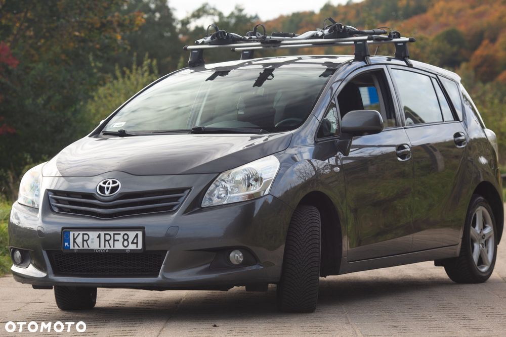 Toyota Verso 1.8 Sol 7os - 26