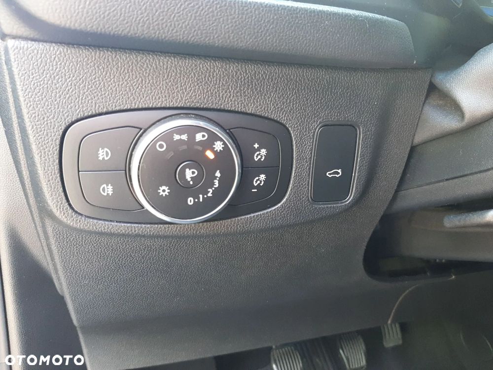 Ford Focus 1.0 EcoBoost mHEV Titanium X - 16