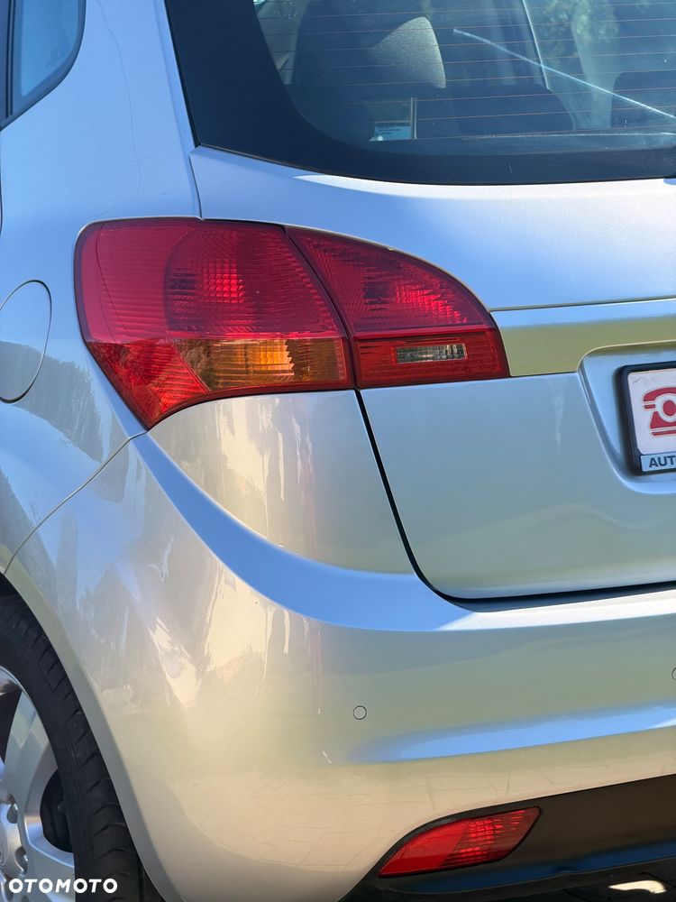 Kia Venga 1.4 CVVT Attract - 31