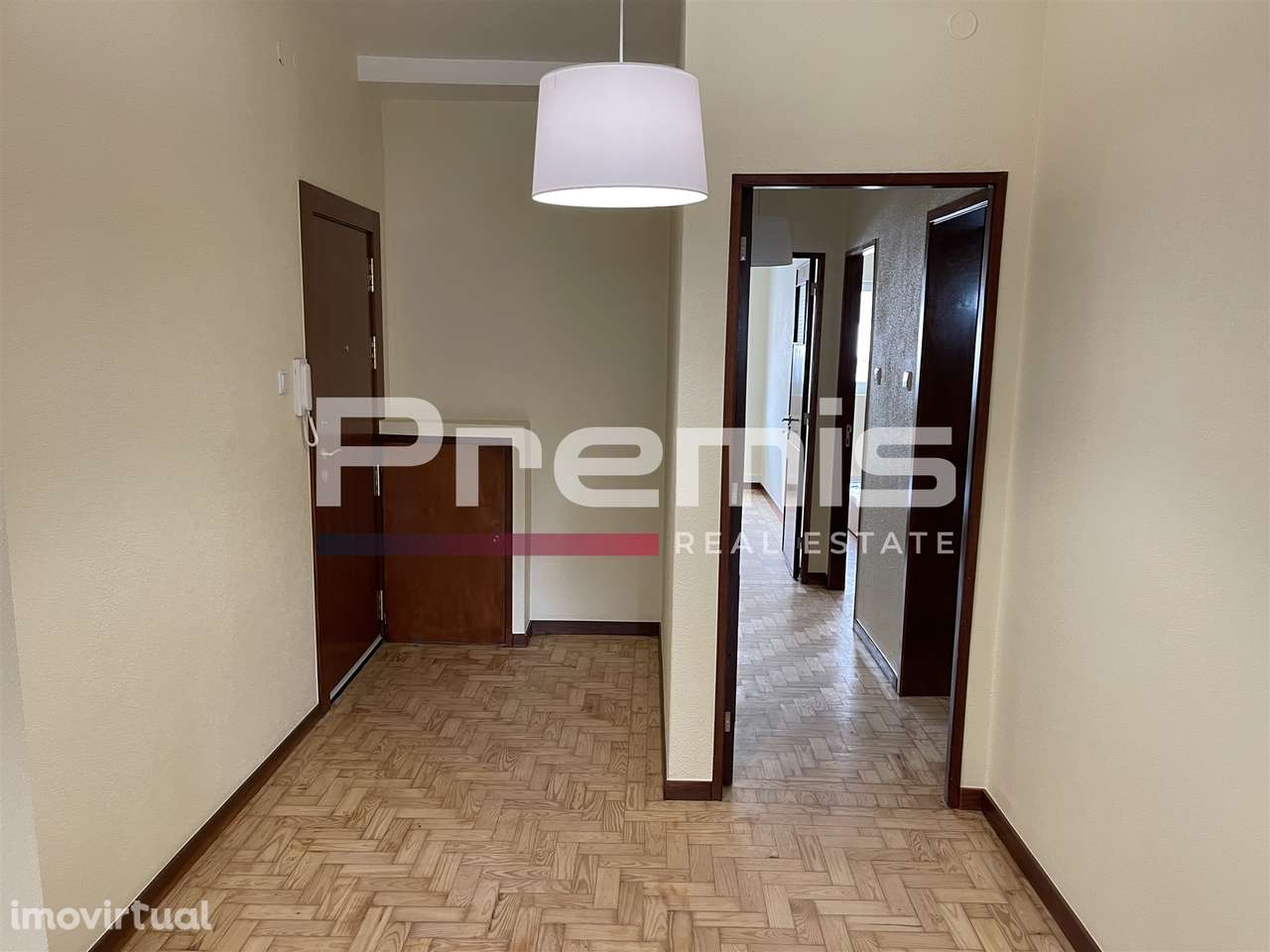 Apartamento T4 Venda em Bonfim,Porto - Grande imagem: 2/27