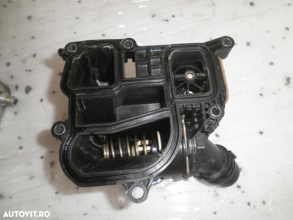 Termostat BMW Seria 5 G60 2.0 d 2024 8471991 847199104 - 2