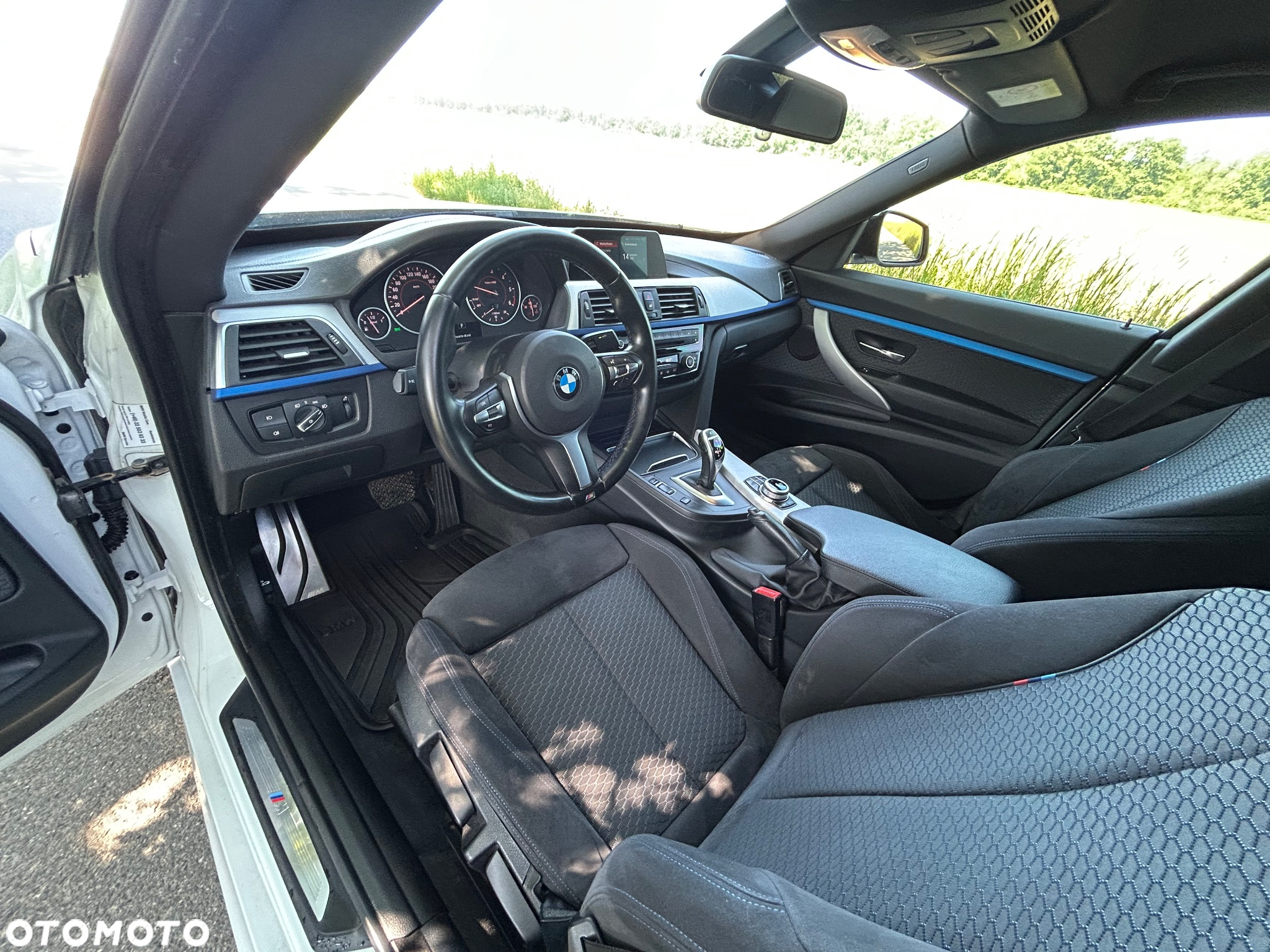 BMW 3GT 318d M Sport - 21