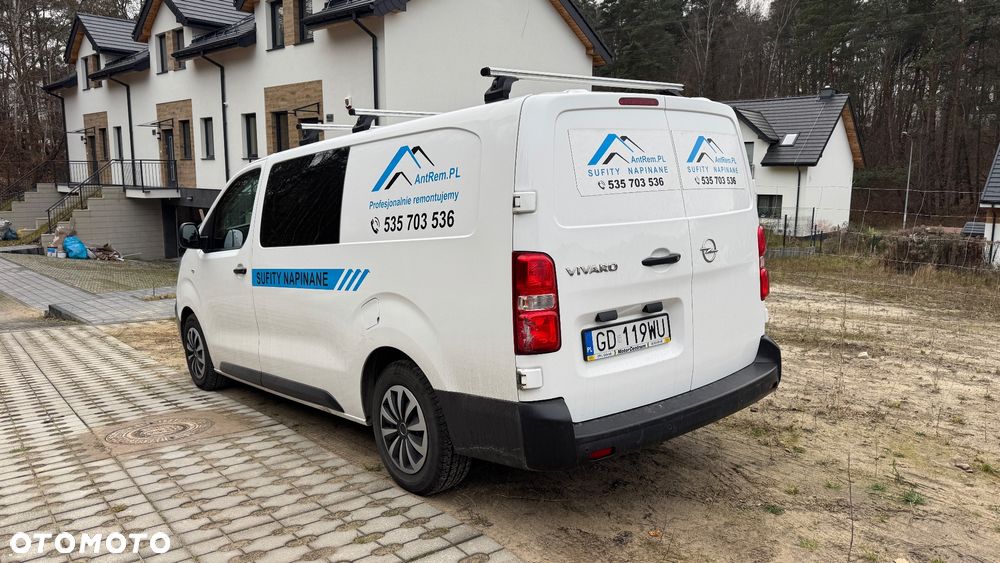 Opel Vivaro - 11