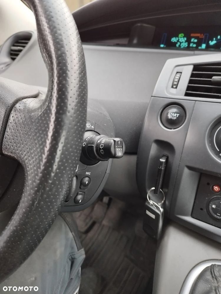 Renault Scenic 1.6 Confort Expression - 10