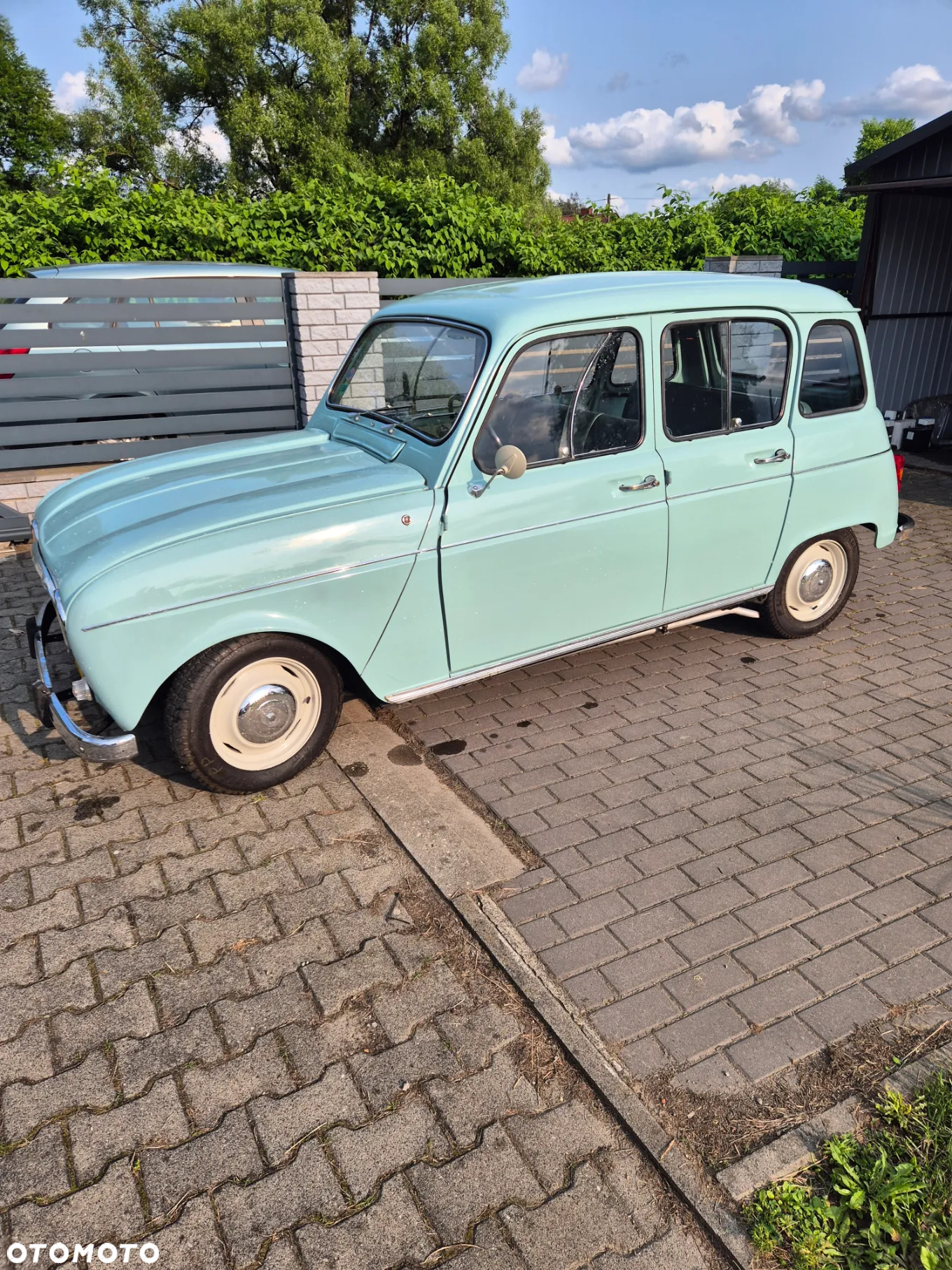 Renault 4 - 3