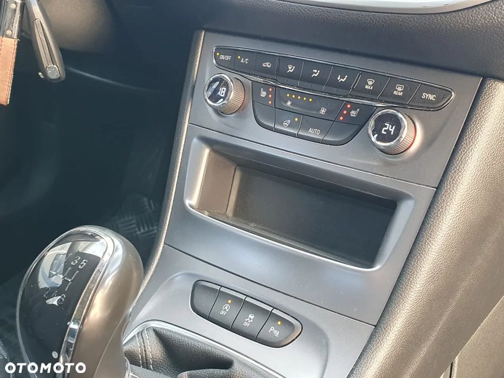 Opel Astra V 1.6 CDTI Elite - 17