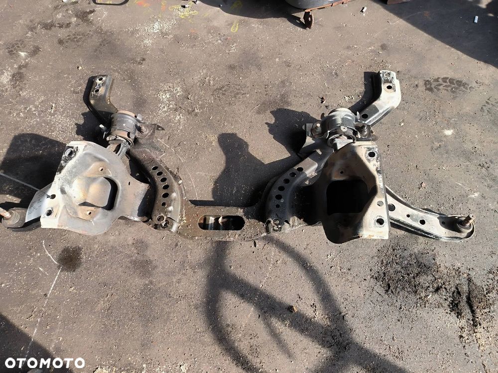 Rama pomocnicza przednia sanki Ford, Mustang V 2007, Kabriolet 4.0 - 1