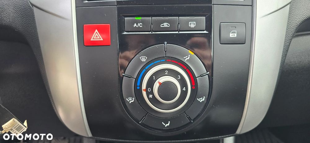 Kia Venga 1.4 L - 36