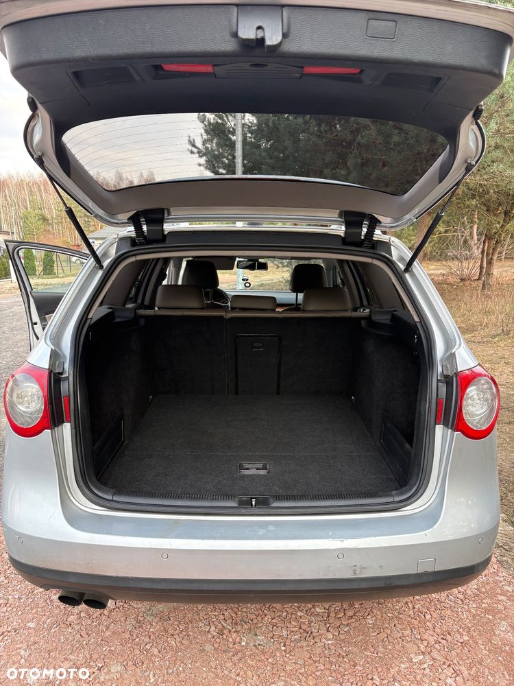 Volkswagen Passat 2.0 TDI DPF DSG Highline - 10