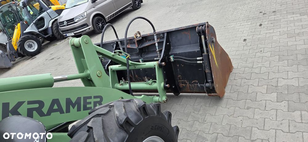 Kramer <<Kramer 680, szczęka+widły, łyżka pływająca, z Niemiec!>> - 12