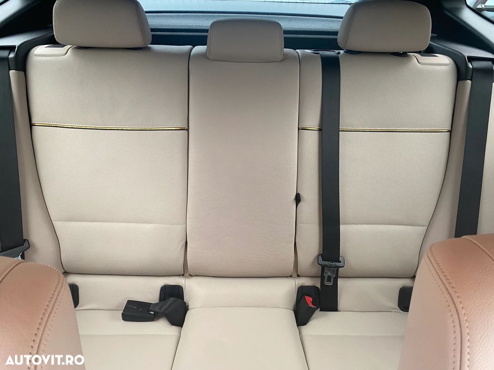 BMW X1 xDrive20d Aut. - 9