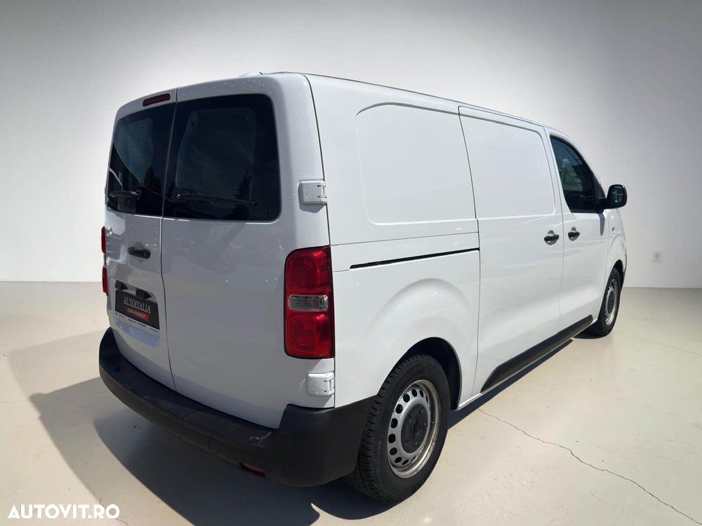 Opel Vivaro - 12
