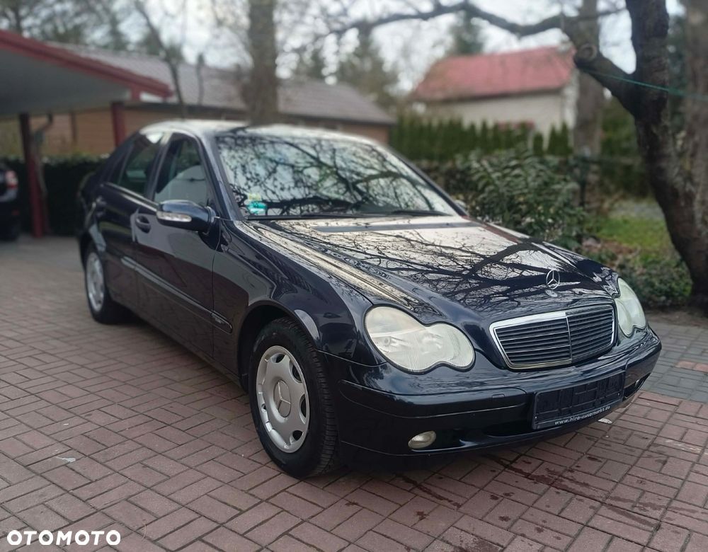 Mercedes-Benz Klasa C - 12