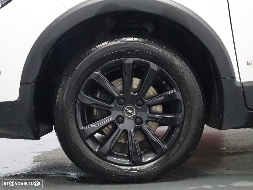 Opel Crossland 1.2 T Design & Tech - 18