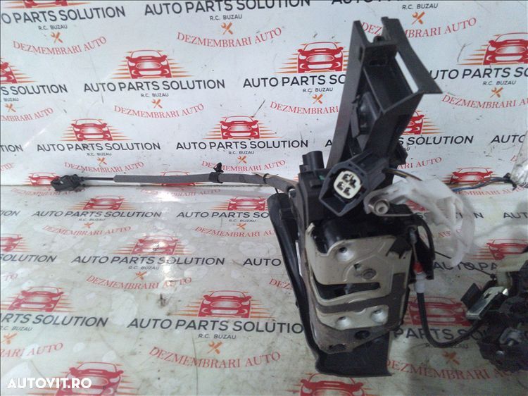 broasca usa stanga spate ford focus 3 - 1