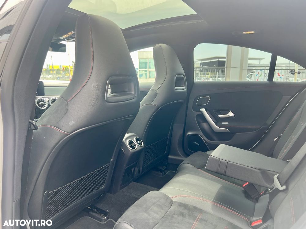 Mercedes-Benz CLA 250 - 13