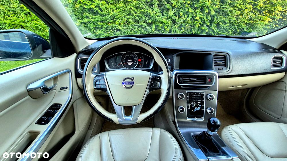 Volvo S60 D2 Summum - 25