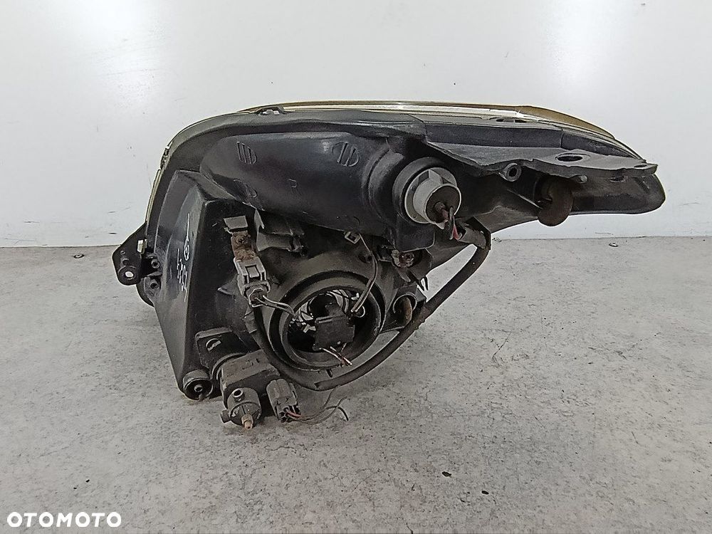 LAMPA PRZÓD PRAWA SUZUKI SWIFT IV - 6