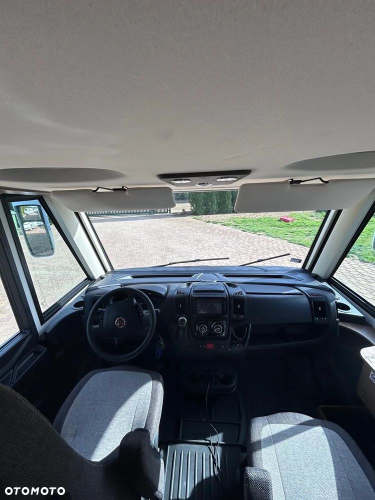 KNAUS LIVE I 650 MEG - 25