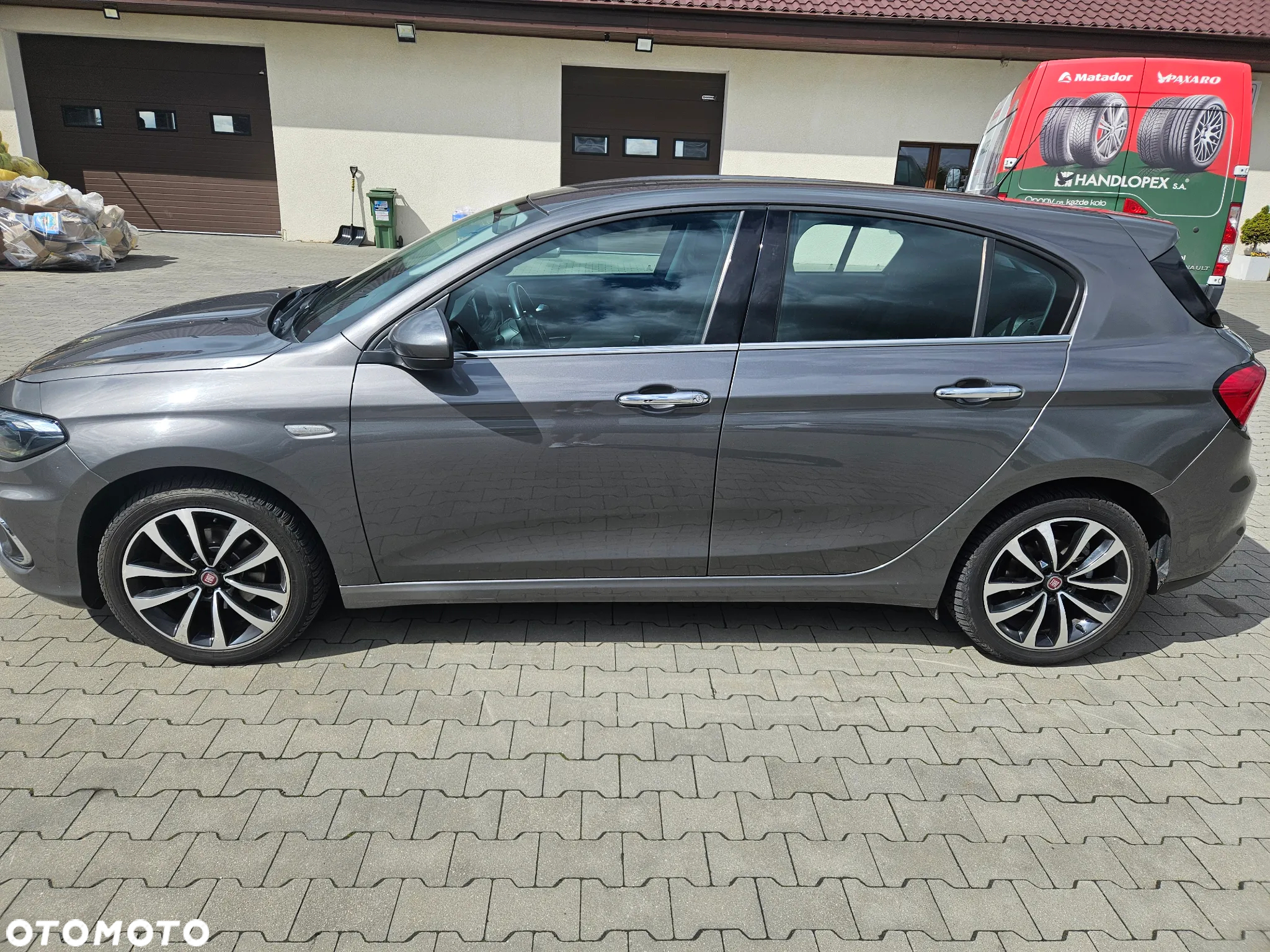 Fiat Tipo 1.6 MultiJet 16v Lounge - 2