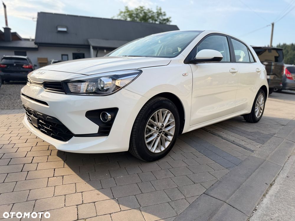 Kia Rio - 1