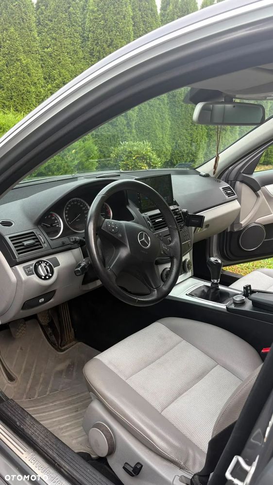 Mercedes-Benz Klasa C 200 CDI Classic - 4