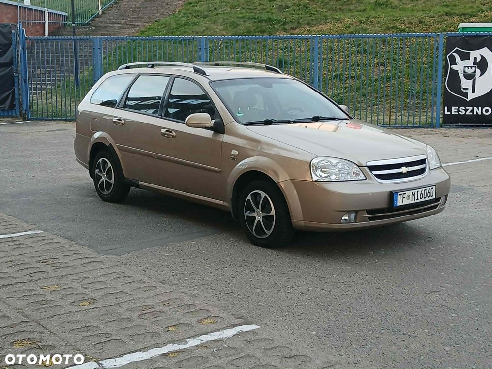 Chevrolet Nubira - 2