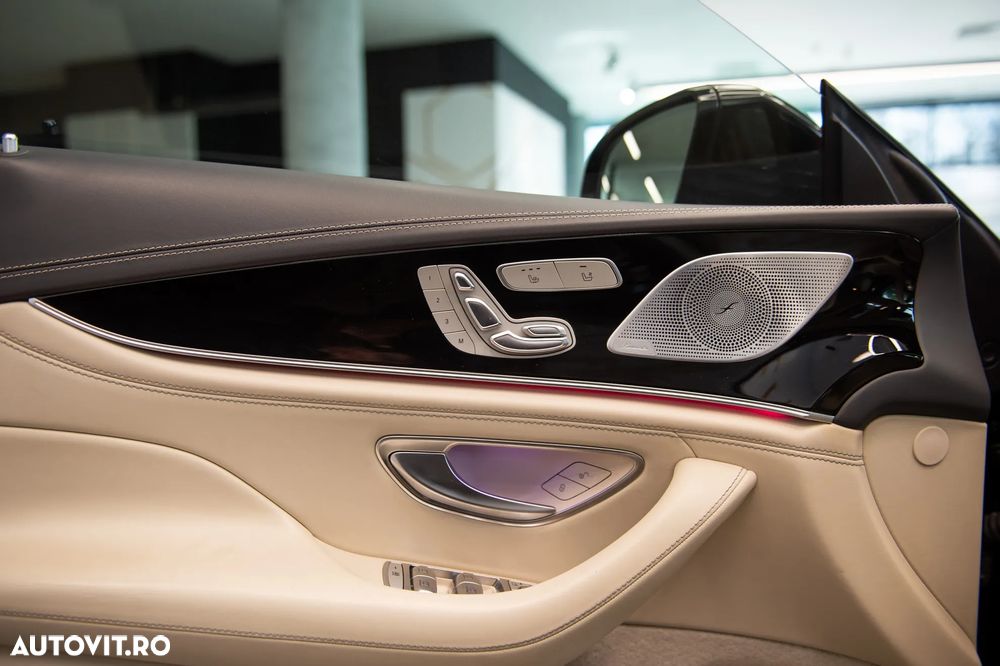 Mercedes-Benz AMG GT - 14