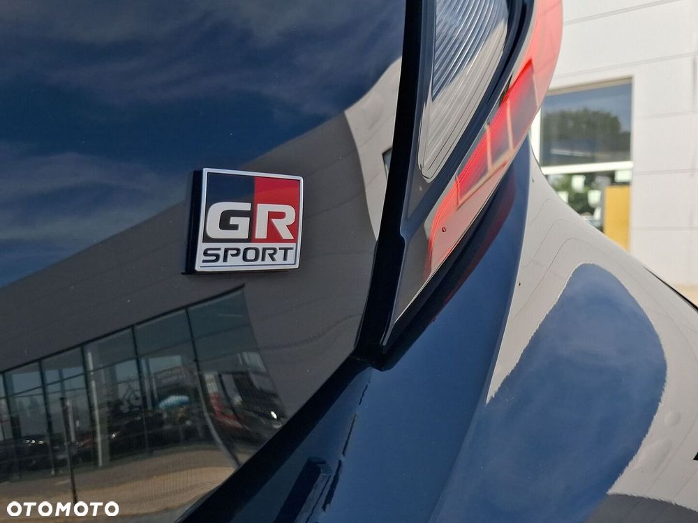 Toyota Aygo X Hybrid 1.5 Style e-CVT - 13