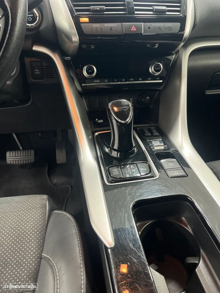 Mitsubishi Eclipse Cross 2.4 PHEV eMotion - 10