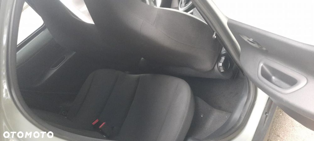 Toyota Aygo X 1.0 VVT-i Executive CVT - 17