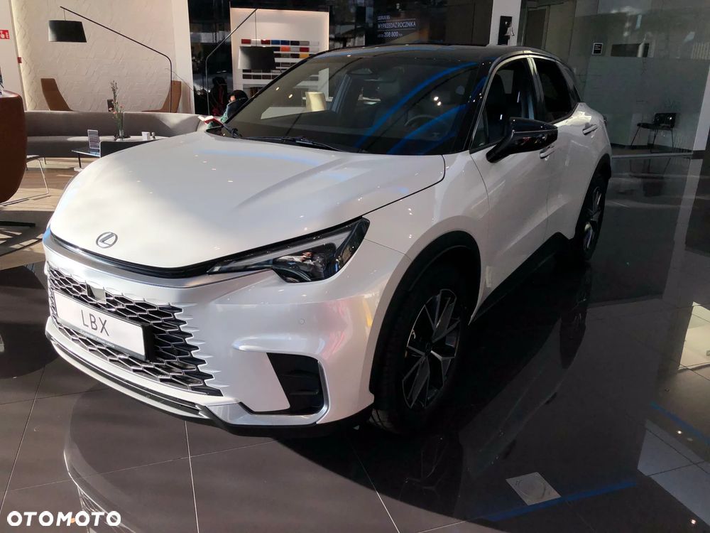 Lexus LBX 1.5 Hybrid Cool - 3