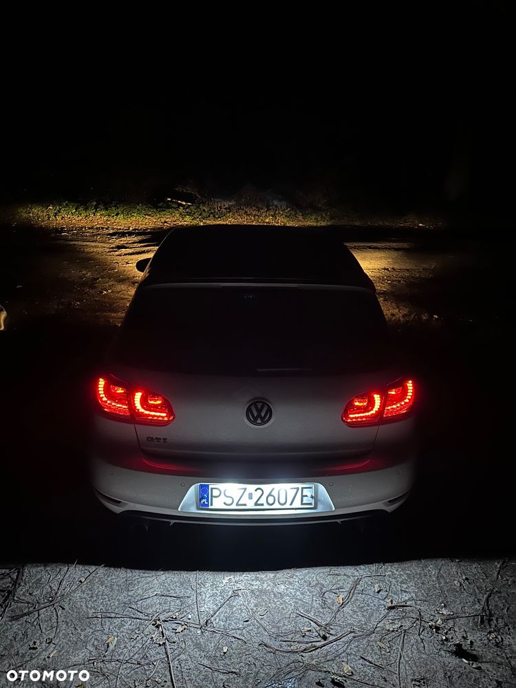 Volkswagen Golf VI 2.0 TSI GTI - 23