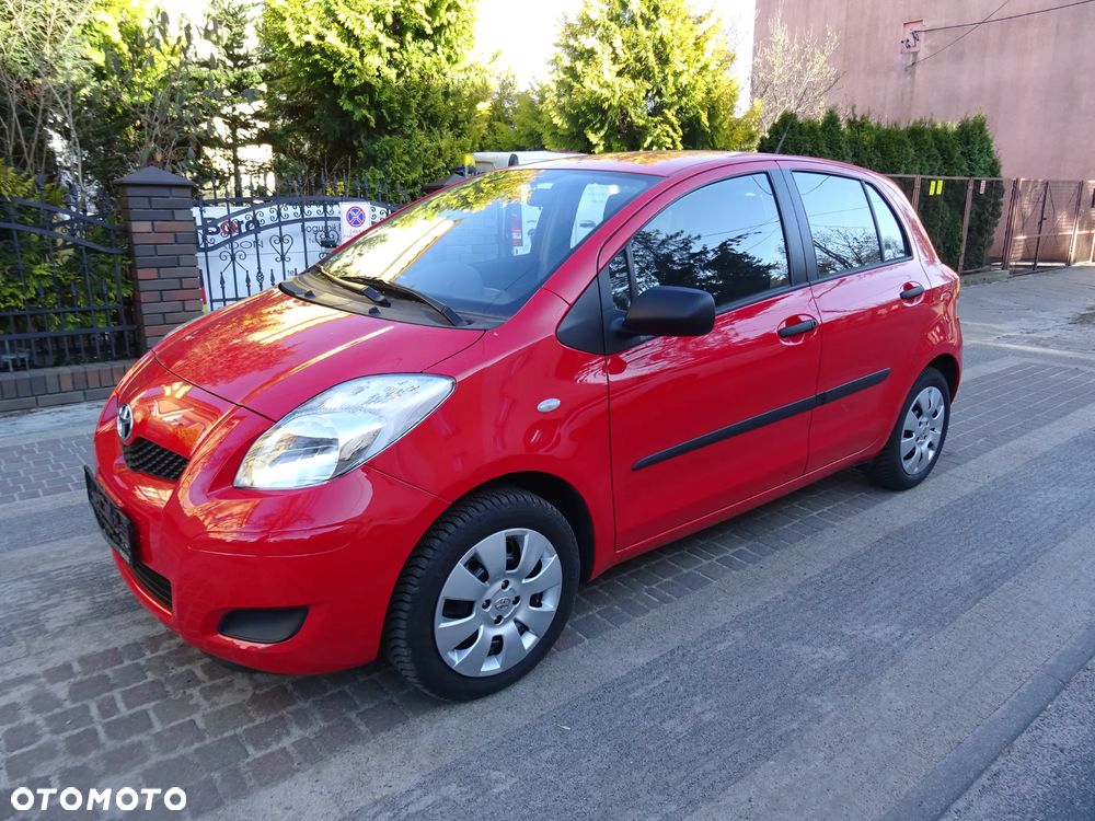 Toyota Yaris 1.0 Luna EU5 - 4