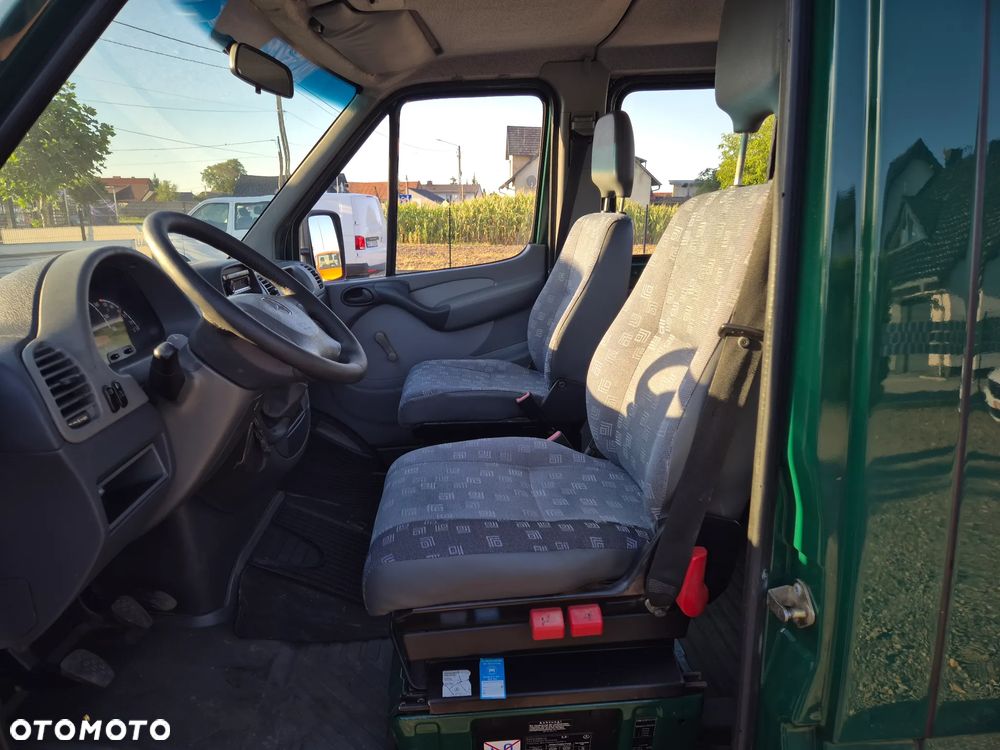 Mercedes-Benz Sprinter 311 - 9