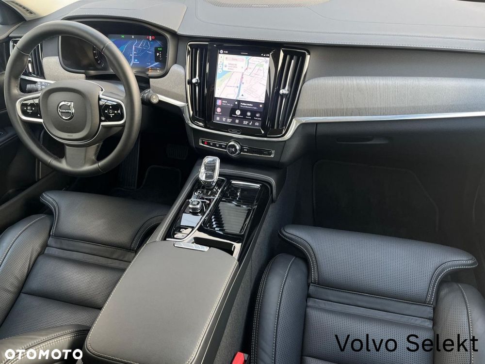 Volvo V90 - 17